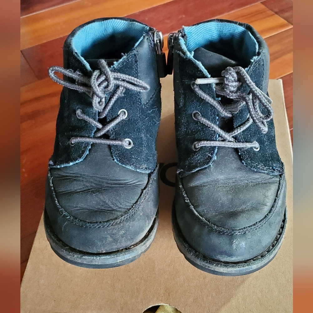 UGG T Orin Kids Black Boots Size 9